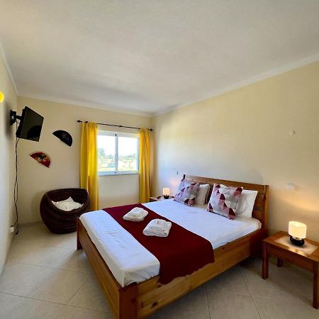 Alvor Paradise With Pool By Homing Esterno foto